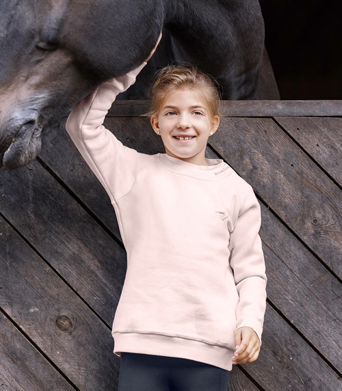 ELT Kids Sweatshirt. Model Lucky Marla